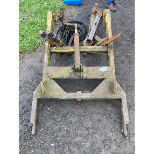 611 - Fordson major front end loader