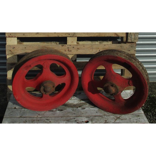 654 - Fordson N front wheels