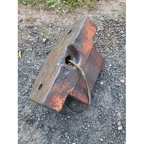 Nuffield under radiator weight