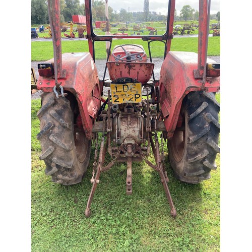 813 - Massey Ferguson 135 tractor. off local fruit farm, Reg. LDF 272P