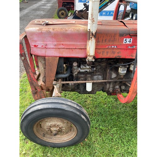 813 - Massey Ferguson 135 tractor. off local fruit farm, Reg. LDF 272P