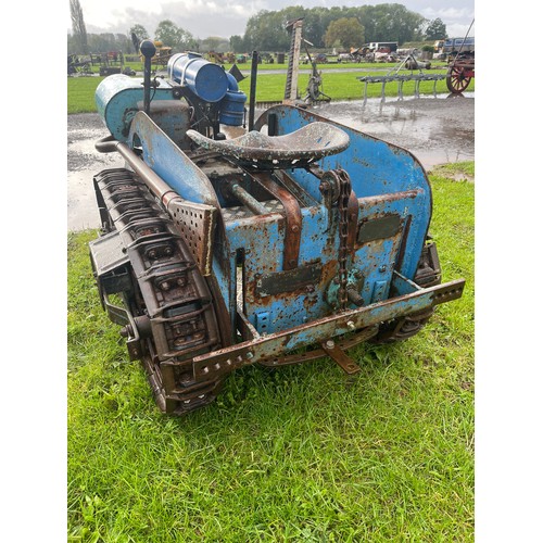 807 - Ransomes MG2 crawler tractor. Not run for 5 years, engine is free