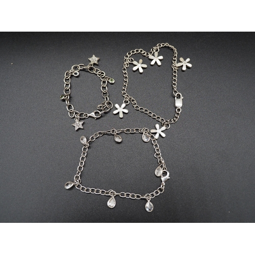 209 - Silver charm bracelets - 3. Approx. 23.9g