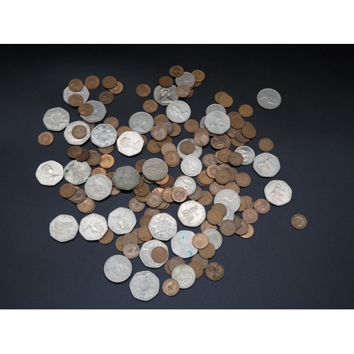 219 - Quantity of commemorative 50p pieces and halfpennies