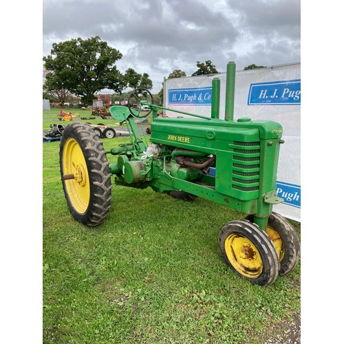 799 - John Deere model B tractor. Restored, runs well, cross pattern tyres. Supplied by Watson & Haig Ando... 