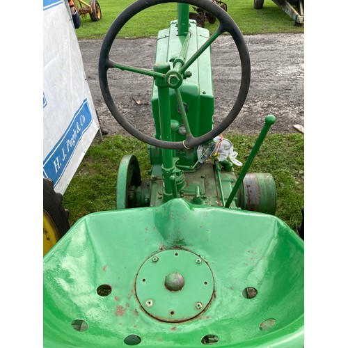 799 - John Deere model B tractor. Restored, runs well, cross pattern tyres. Supplied by Watson & Haig Ando... 