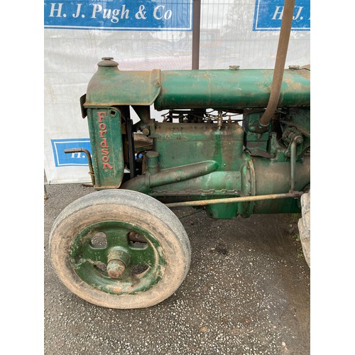 790 - Fordson Standard tractor. Runs and drives. High top gear.