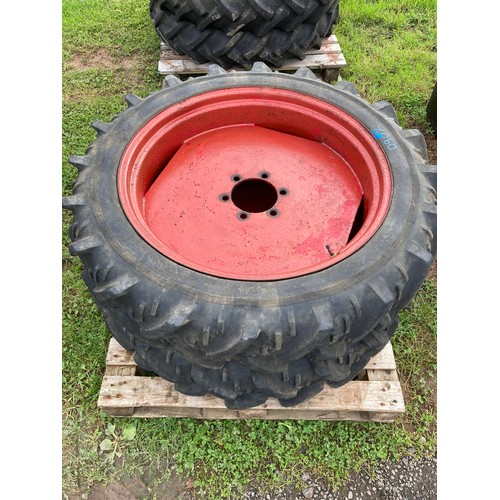 Tractor Wheels And Tyres 95r32 9000