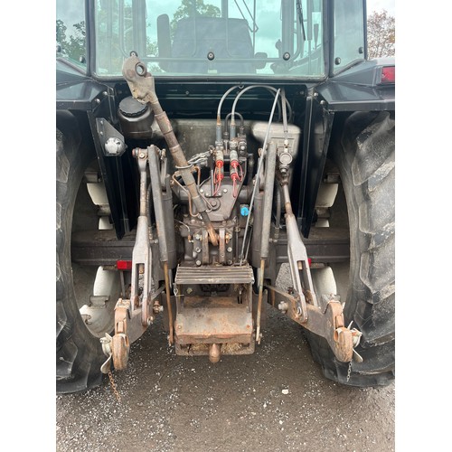 773 - Massey Ferguson 3065 tractor. 1990. Reg. G90 RAV. 5100 genuine hours, very tidy, no rot. V5 and key ... 