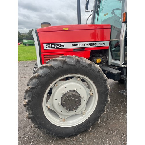 773 - Massey Ferguson 3065 tractor. 1990. Reg. G90 RAV. 5100 genuine hours, very tidy, no rot. V5 and key ... 