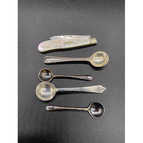 211 - Silver fruit knife and small silver spoons