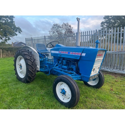 778 - Ford 3000 tractor. Good runner, original supplier plate fitted, new tyres and tubes all around. V5 a... 