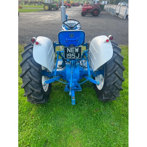 778 - Ford 3000 tractor. Good runner, original supplier plate fitted, new tyres and tubes all around. V5 a... 