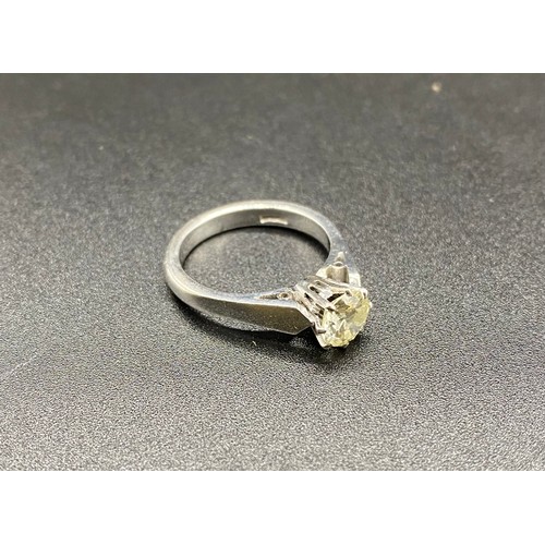 233A - Believed 18ct white gold solitaire diamond ring. The diamond claw set is approx. 1 carat. Approx. to... 