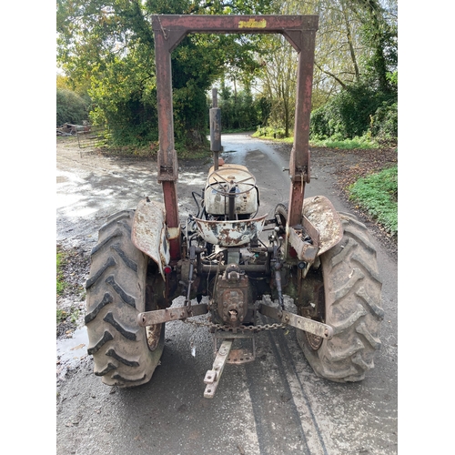 142 - David Brown 780 Selectamatic tractor. Engine turns over. Fitted with power steering and roll over fr... 