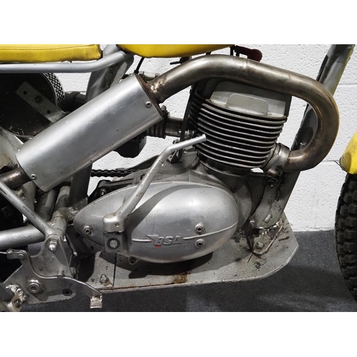 827 - BSA Bantam trials motorcycle. 175cc
Engine no. CEO7780B175
Property of a deceased estate. This bike ... 