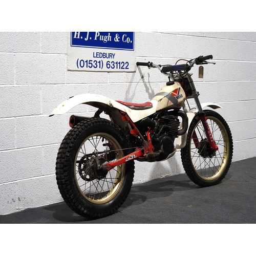 903 - Yamaha Pinky trials motorcycle. 246cc
Frame no. 59N-001602
Engine no. 59N-001602
Matching numbers bi... 