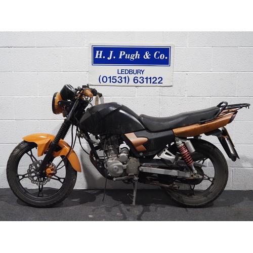 931 - Moto Roma SK125 motorcycle project. 2011. 125cc
Engine turns over. Declared Cat C on 15.1.14.
Reg. B... 