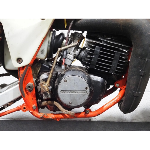 934 - Cagiva WMX 250 motocross bike. 1979. 250cc
Frame no. 4G61087
Engine turns over. No spark. Comes with... 