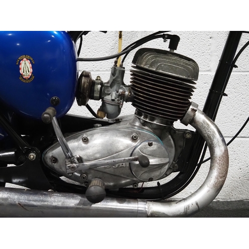 938 - BSA Bantam B175 motorcycle. 1969. 175cc
Frame no. JC 03186 B175
Engine no. JC 03186 B175
Runs and ri... 