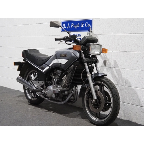 951 - Yamaha XZ550 motorcycle. 552cc. 1982.
Runs and rides.
This bike has been in regular use and had new ... 
