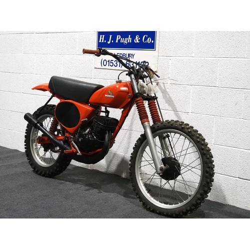 809 - Honda CR125 Twinshock Enduro motorcycle. 1977.
Frame No. CR125M/3109530
Engine No. CR125ME/2109652
L... 