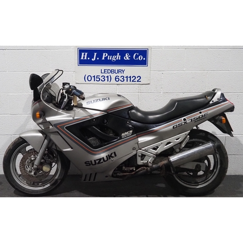 981 - Suzuki GSX 750F Slingshot motorcycle.
This bike has been stored since 2012. Comes with some history ... 