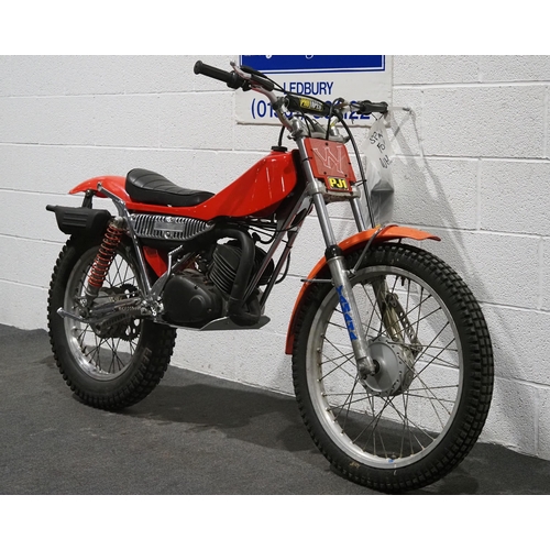 985 - Yamaha TY175 Whitehawk trials bike. 175cc
Engine no. 1K6-072300
Engine turns over. Built by Mick Whi... 
