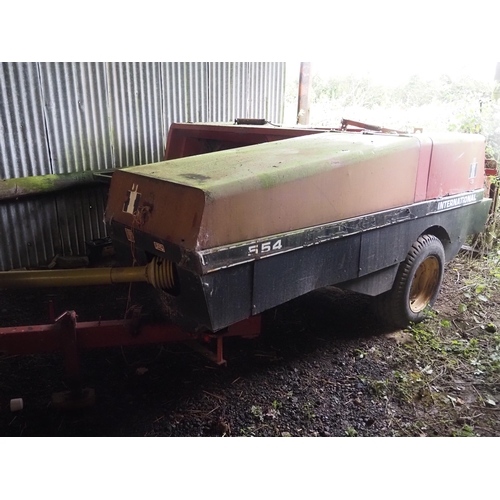 205 - International 554 conventional baler