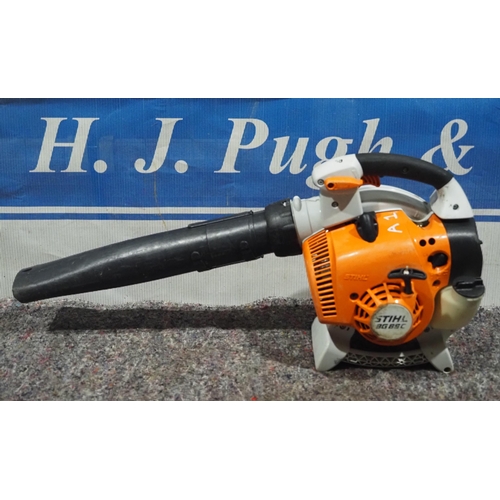 455 - Stihl 8G 86C leaf blower