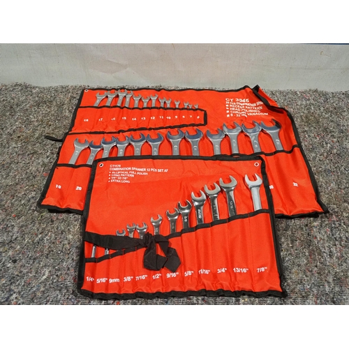 600 - 2 Sets of spanners, 25 piece and 12 piece