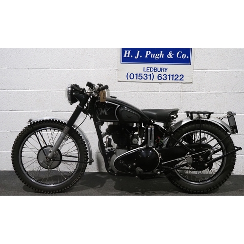 992 - Matchless G80 motorcycle. 1948. 
Engine turns over with compression. Requires recommissioning but ha... 