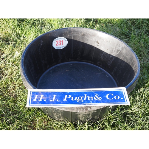 231 - 60L Rubber tubs - 2