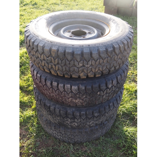 304 - Land Rover wheels and tyres - 4