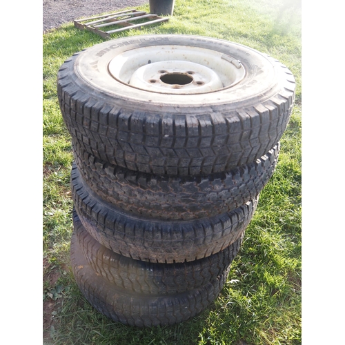 306 - Land Rover wheels and tyres - 5