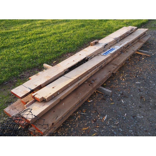 1054 - Reclaimed roof joists - approx. 14