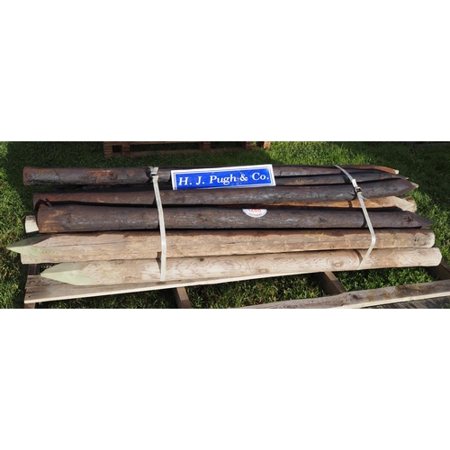 1288 - Creosoted stakes 5'6