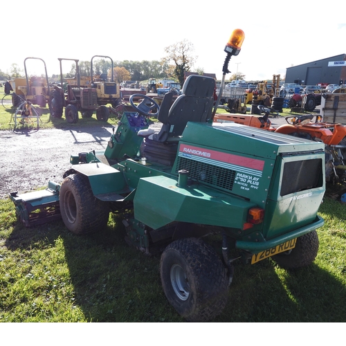 1548 - Ransomes Jacobsen Magna 250 triple gang mower. Type: Parkway 2250. Non runner