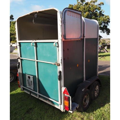 1603 - Ifor Williams twin axle horse trailer HB50512