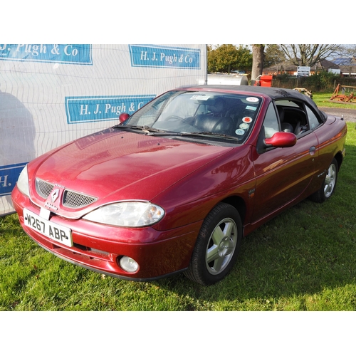 1631 - Renault Megane Monaco Convertible. 2000. 1598cc.
Runs and drives, MOT until 26/6/24 although ABS lig... 