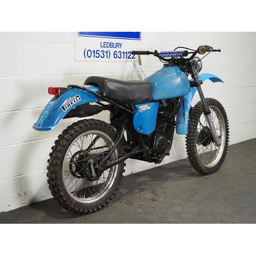 1000 - Yamaha IT 125 trail bike. 1979. 125cc.
Runs and was last ridden in October 2023 but requires recommi... 