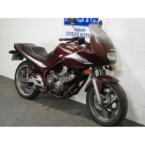 1003 - Yamaha XJ600 Diversion motorcycle project.
Has been stored for some time and not ridden. Has no exha... 