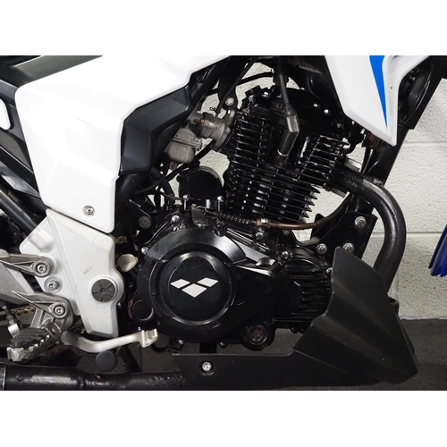 996 - Lexmoto Venom 125 motorcycle project. 2016. 125cc. 
Engine turns over. 
Reg. WJ16 BUV. V5 and keys.