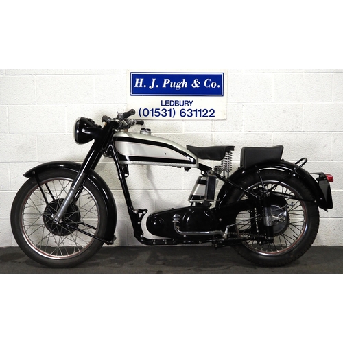 853 - Norton Model 30 type rolling chassis. 
Frame No. 26471
Engine No. D11 2692