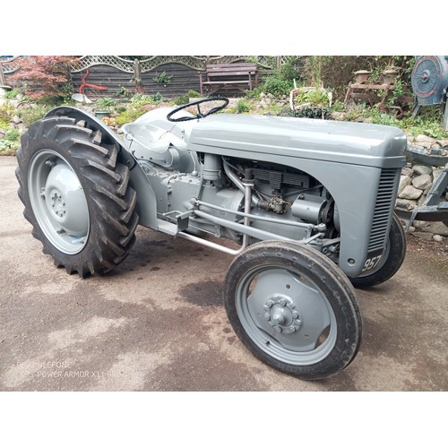 502 - Ferguson Narrow TEC-20 tractor. 1948. Fitted with Vapormatic TVO conversion. Restored in 2007 and st... 
