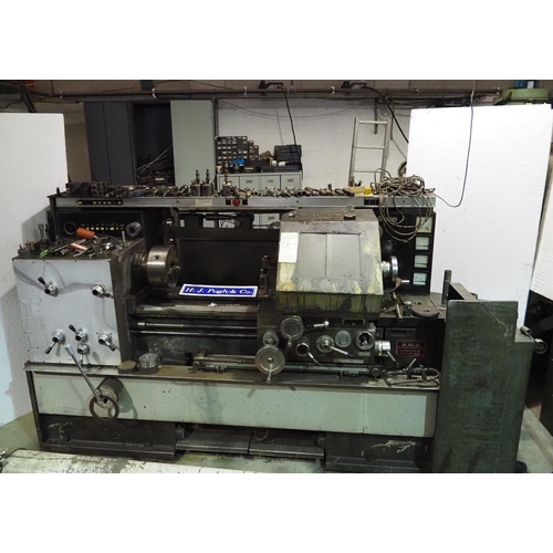 161 - Gallicop semi auto copy lathe. Has 600mm between centres and 210mm diameter maximum swing. Rapid tra... 