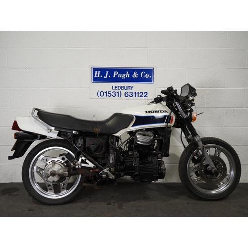 1038 - Honda CX650 ED Eurosports motorcycle project. 1996. 673cc
Frame no. RC122003189
Engine no. RC10E2005... 
