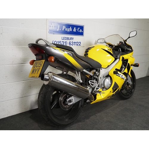 1054 - Honda CBR600F motorcycle. 2001. 599cc
Runs and rides, ridden to the saleroom. MOT until 14/11/24. Co... 