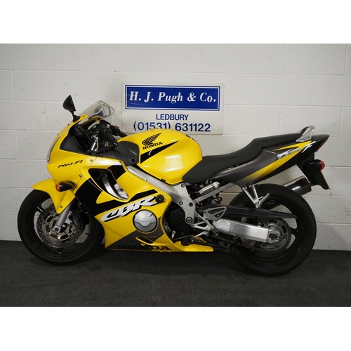 1054 - Honda CBR600F motorcycle. 2001. 599cc
Runs and rides, ridden to the saleroom. MOT until 14/11/24. Co... 