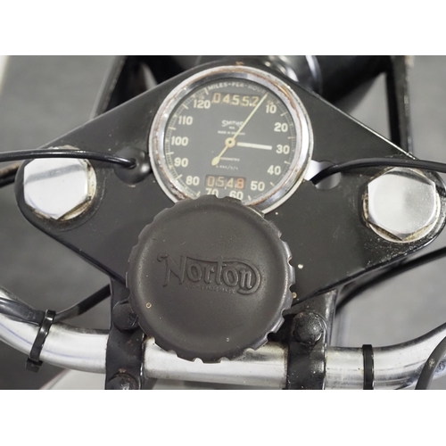 863A - Norton ES2 motorcycle. 1953. 499cc.
Frame No. H447642
Engine No. H447642
Engine turns over with good... 